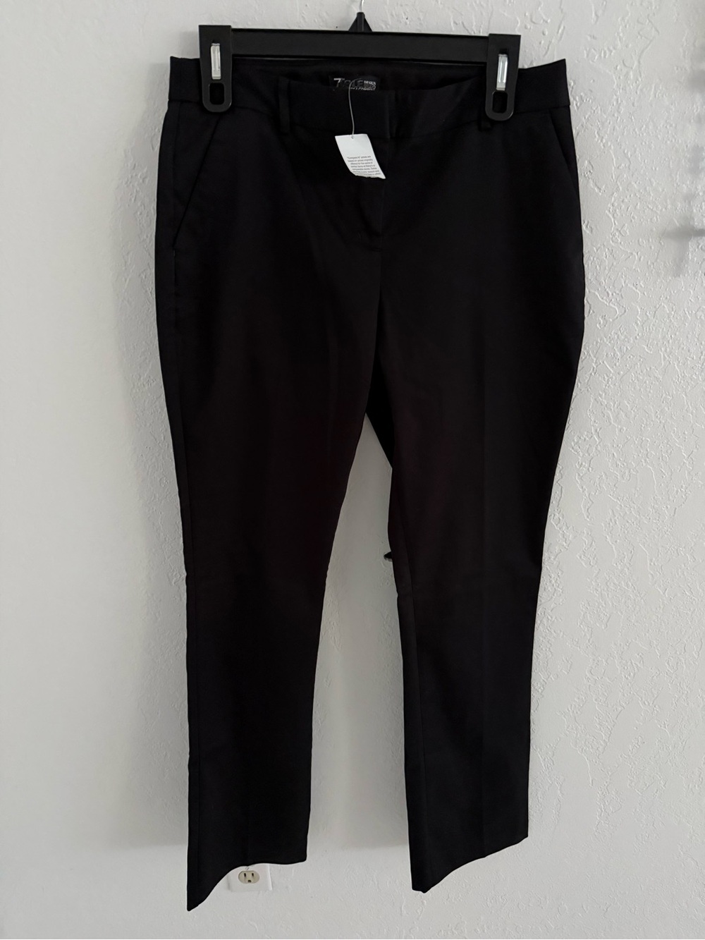 New York and Company Black Barely Bootcut Dress Pants Women’s Size 6